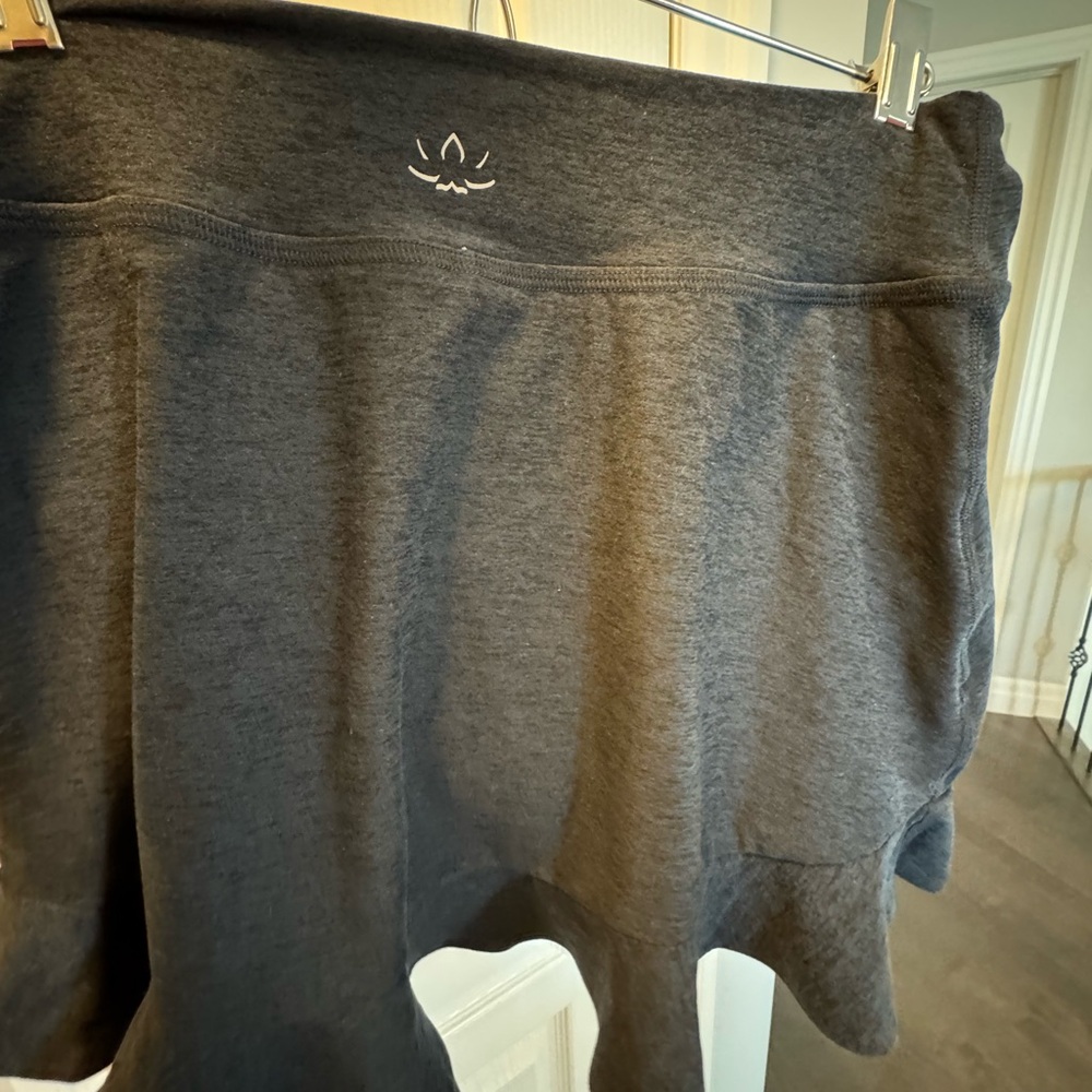 Beyond Yoga Charcoal Skort
